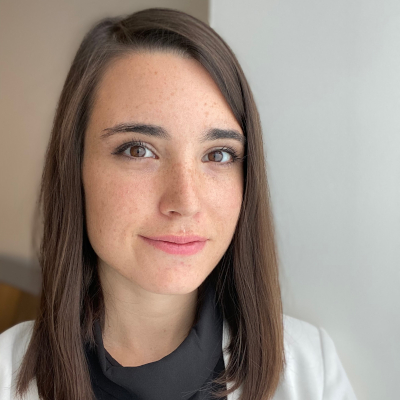 Judith Amores's headshot